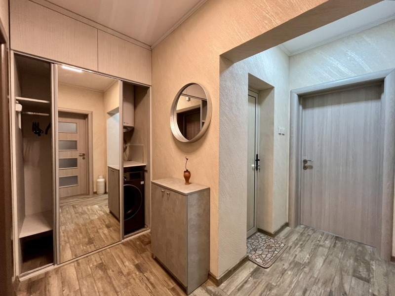 Продава 2-СТАЕН, гр. Русе, Център, снимка 6 - Апартаменти - 53338634