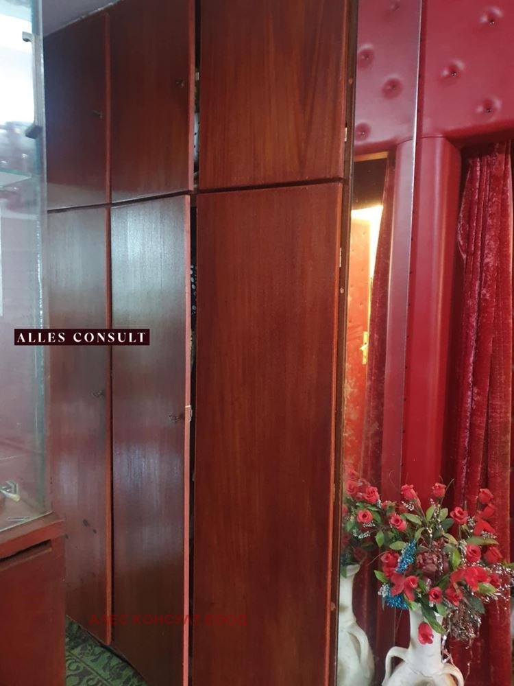 Продава 4-СТАЕН, гр. София, Сухата река, снимка 8 - Апартаменти - 54821221