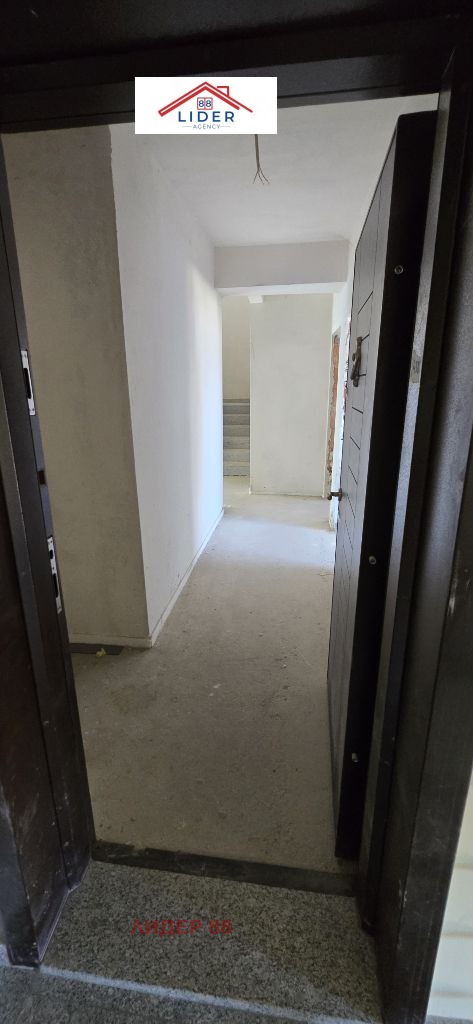 На продаж  Мезонет Плевен , Широк център , 185 кв.м | 13443329
