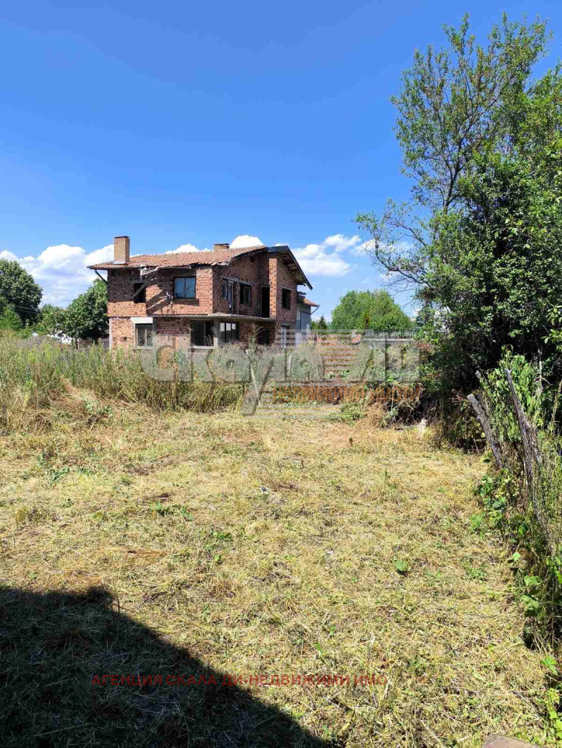 Till salu  Hus region Sofia , Karapolci , 74 kvm | 45433074 - bild [3]