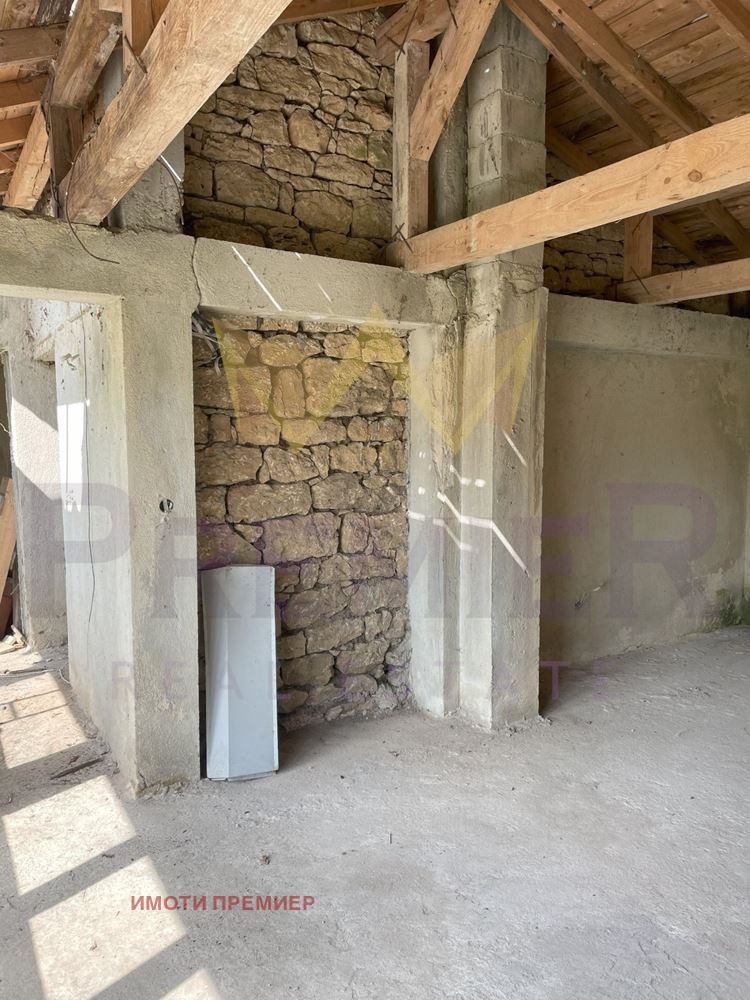 Продава КЪЩА, с. Изгрев, област Варна, снимка 10 - Къщи - 55573201