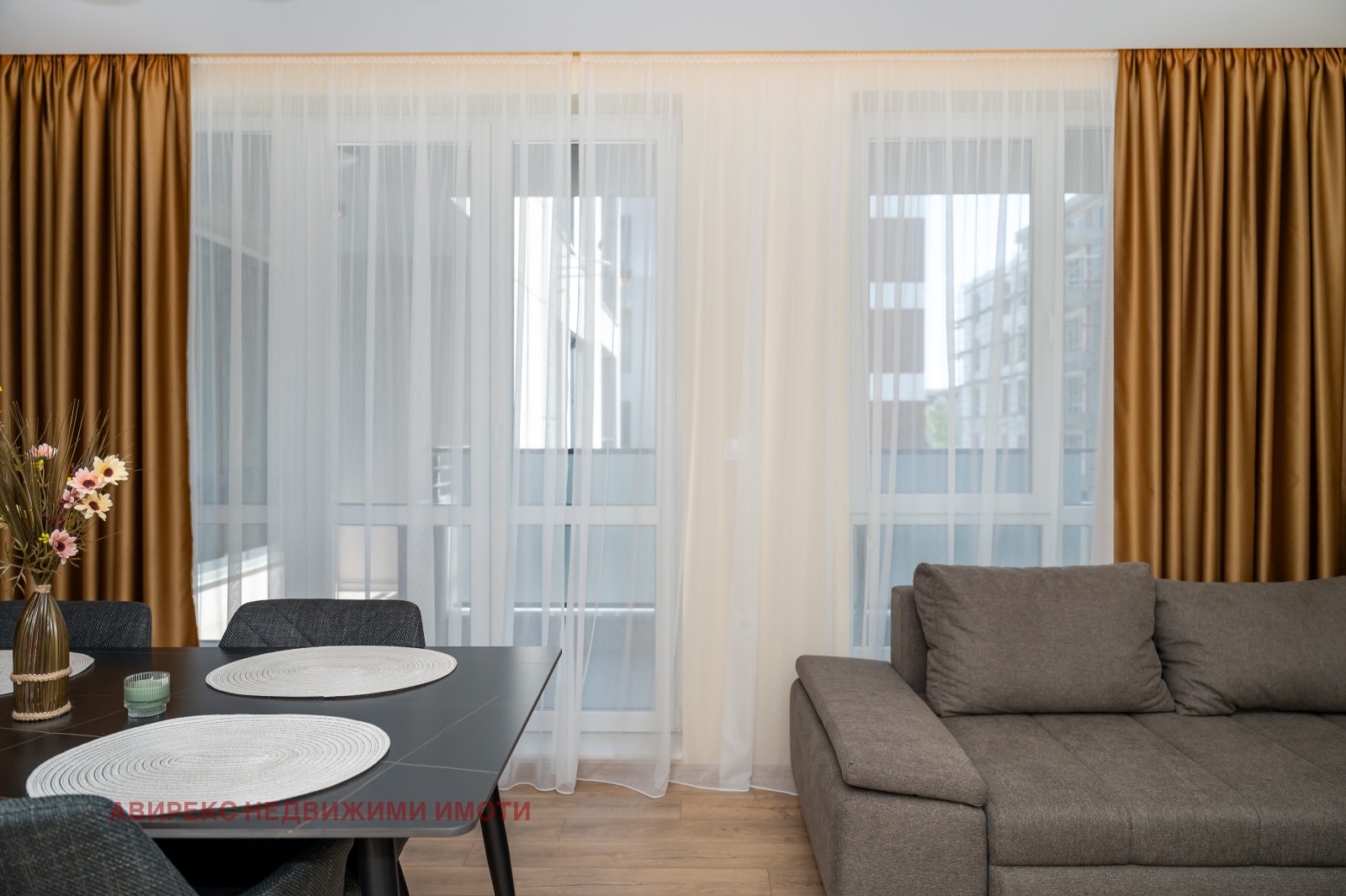Продава 2-СТАЕН, гр. Пловдив, Остромила, снимка 2 - Апартаменти - 56082086