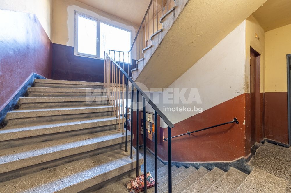 Продава 3-СТАЕН, гр. Варна, Възраждане 3, снимка 16 - Апартаменти - 55232269