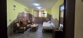 2 slaapkamers Tsentar, Burgas 1