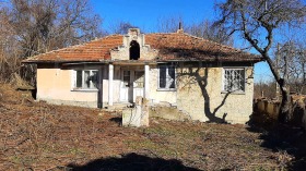 Обява продава къща, с. Сушица, област Велико Търново