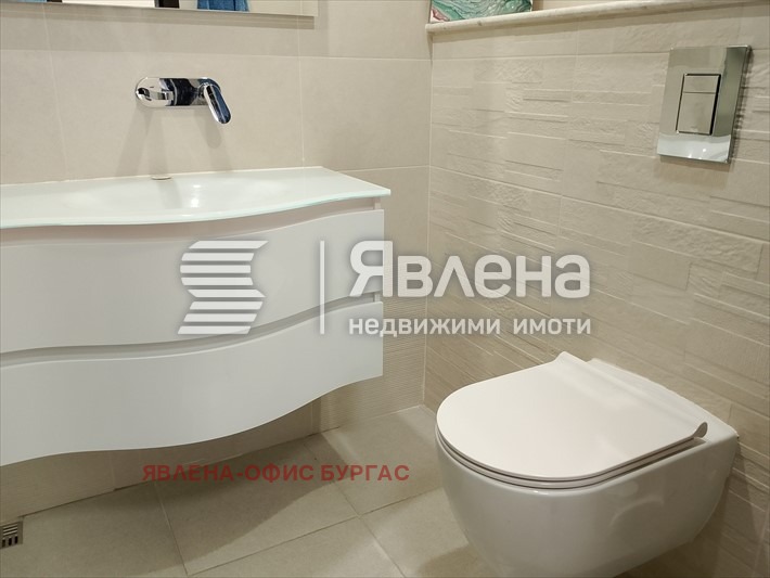 Продава 3-СТАЕН, гр. Бургас, Център, снимка 10 - Апартаменти - 53091955