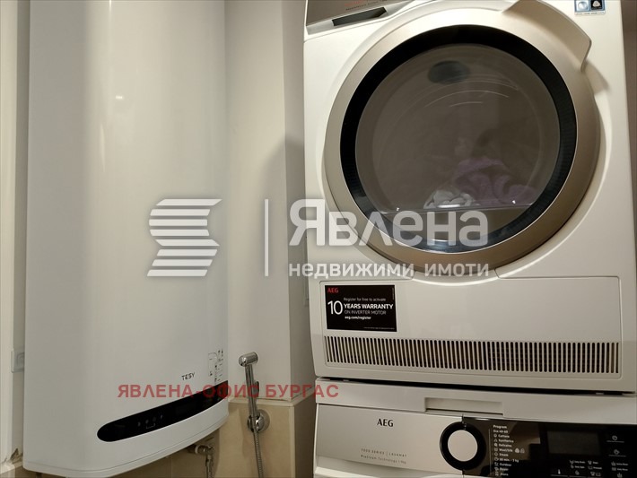 Продава 3-СТАЕН, гр. Бургас, Център, снимка 14 - Апартаменти - 53091955