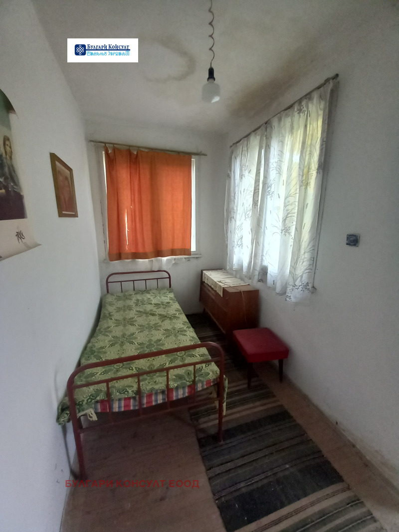Продава  Къща област Кюстендил , с. Долна Гращица , 100 кв.м | 71255125 - изображение [9]