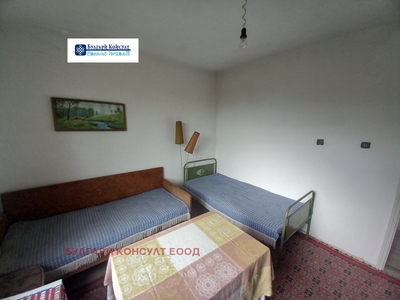 Продава  Къща област Кюстендил , с. Долна Гращица , 100 кв.м | 71255125 - изображение [7]