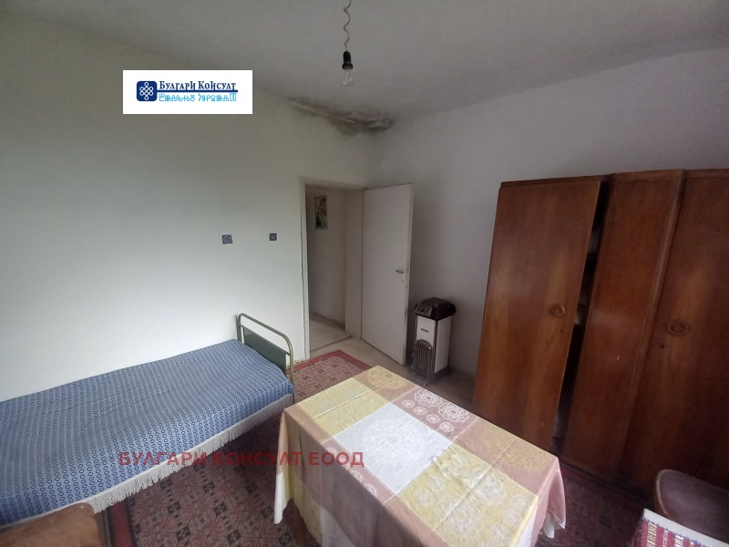 Продава  Къща област Кюстендил , с. Долна Гращица , 100 кв.м | 71255125 - изображение [8]