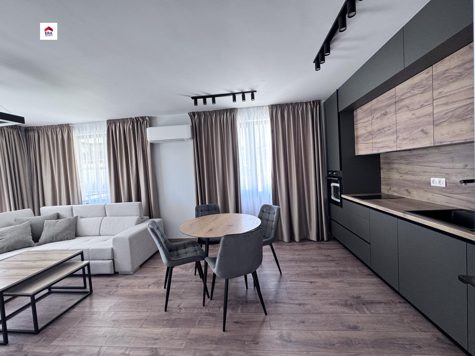 Продава 2-СТАЕН, гр. Пловдив, Христо Смирненски