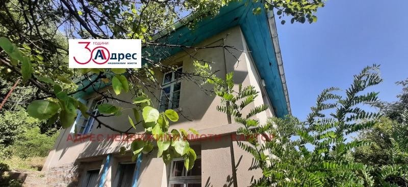 Продава КЪЩА в област Велико Търново, гр. Елена - 197 кв.м / 100 000 € » 195 583.00 лв., АДРЕС НЕДВИЖИМИ ИМОТИ - КАНТОРА ЕЛЕНА