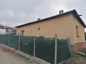 Продажба на къщи в град Добрич - изображение 2 