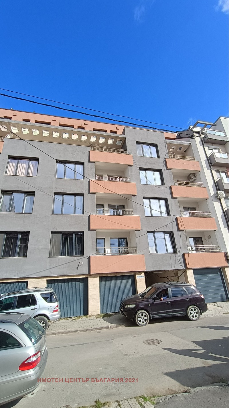 Продава  2-стаен град София , Света Троица , 49 кв.м | 36485216