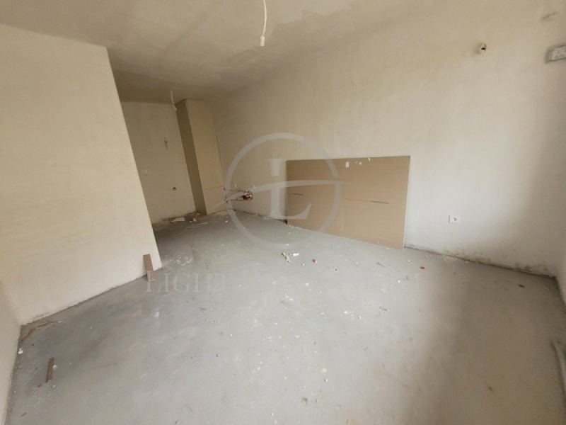 Продава  2-стаен град Пловдив , Южен , 67 кв.м | 81707923 - изображение [2]