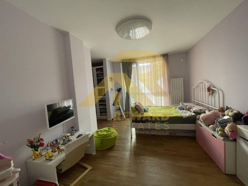Til salg  3+ soveværelse Sofia , Manastirski livadi , 280 kvm | 77003185 - billede [7]