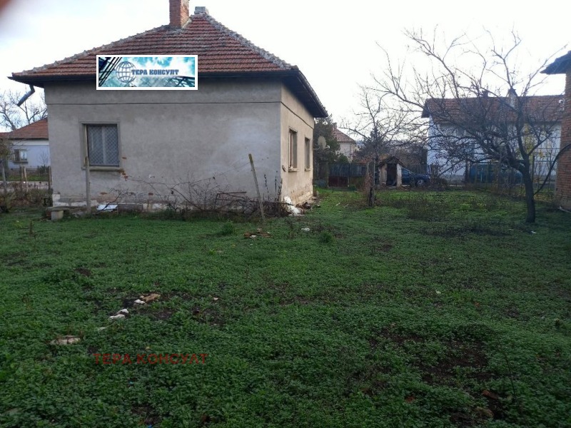 Продава КЪЩА, гр. Бяла Слатина, област Враца, снимка 2 - Къщи - 52800204