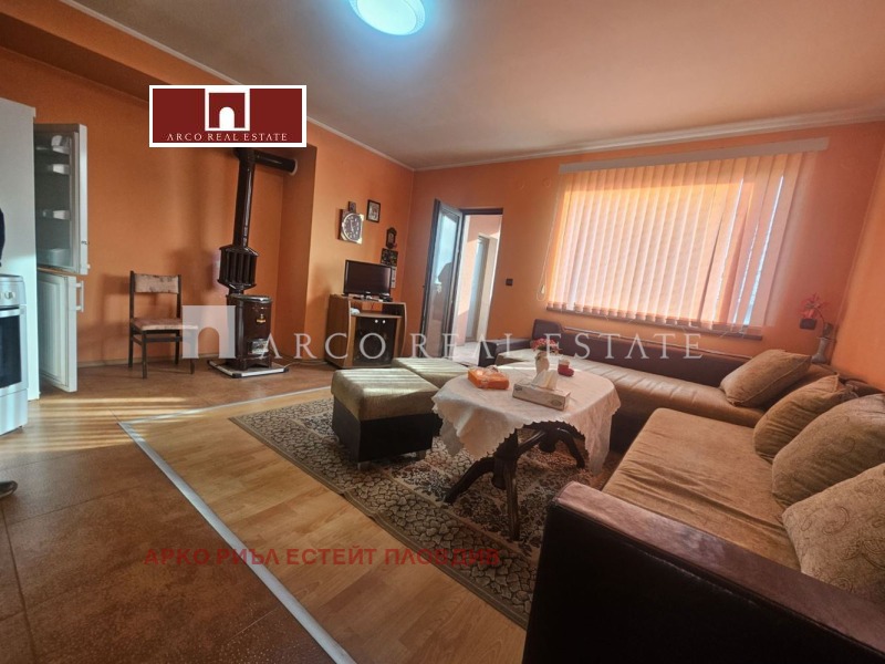 Продава КЪЩА, с. Костиево, област Пловдив, снимка 9 - Къщи - 52873216