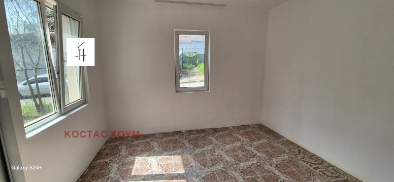 Продава КЪЩА, гр. Варна, Аспарухово, снимка 4 - Къщи - 52989529