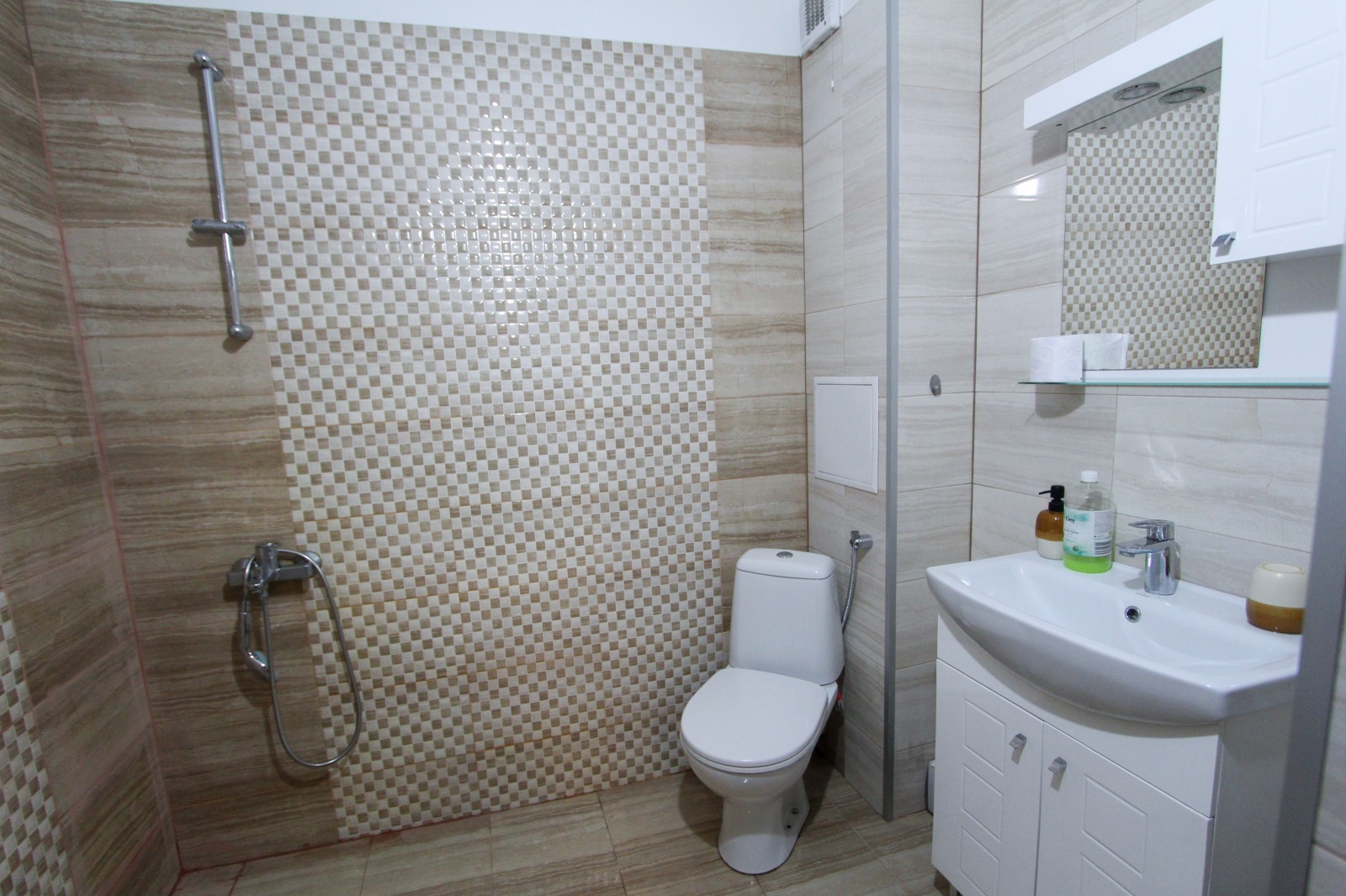 Продава 3-СТАЕН, гр. София, Оборище, снимка 12 - Апартаменти - 54246030