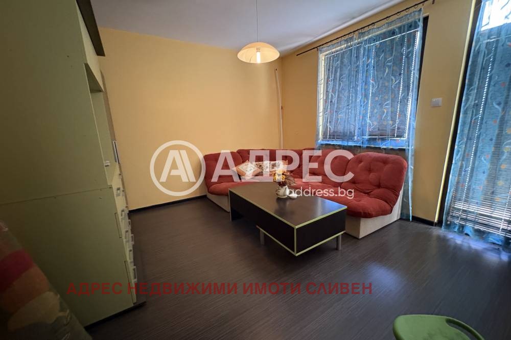 Продава КЪЩА, с. Калояново, област Сливен, снимка 11 - Къщи - 54224652