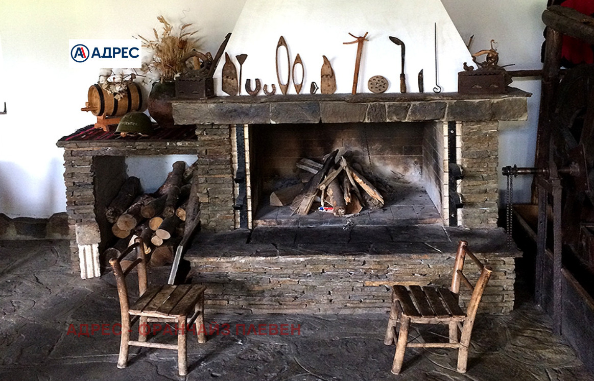 Продава ХОТЕЛ, гр. Априлци, област Ловеч, снимка 11 - Хотели - 54355025