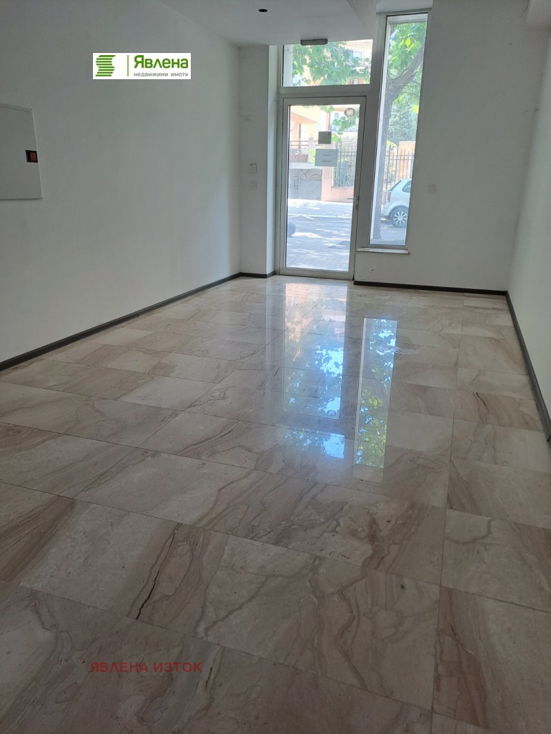 Продава  2-стаен град София , Изток , 77 кв.м | 78138428 - изображение [13]