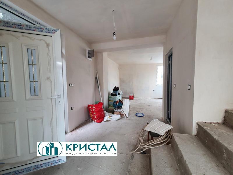 Продава КЪЩА, с. Първенец, област Пловдив, снимка 8 - Къщи - 48420866