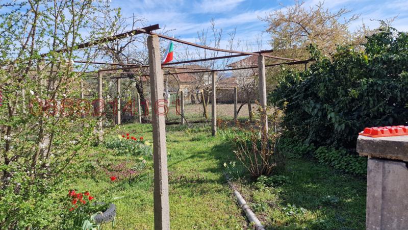 Продава КЪЩА, с. Методиево, област Шумен, снимка 12 - Къщи - 52785168