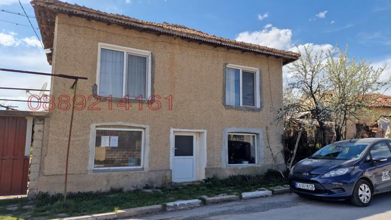 Продава КЪЩА, с. Методиево, област Шумен, снимка 2 - Къщи - 52785168