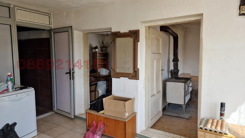 Продава КЪЩА, с. Методиево, област Шумен, снимка 5 - Къщи - 52785168