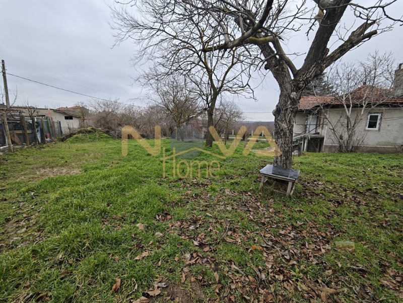 Продава КЪЩА, с. Приселци, област Варна, снимка 2 - Къщи - 53593083