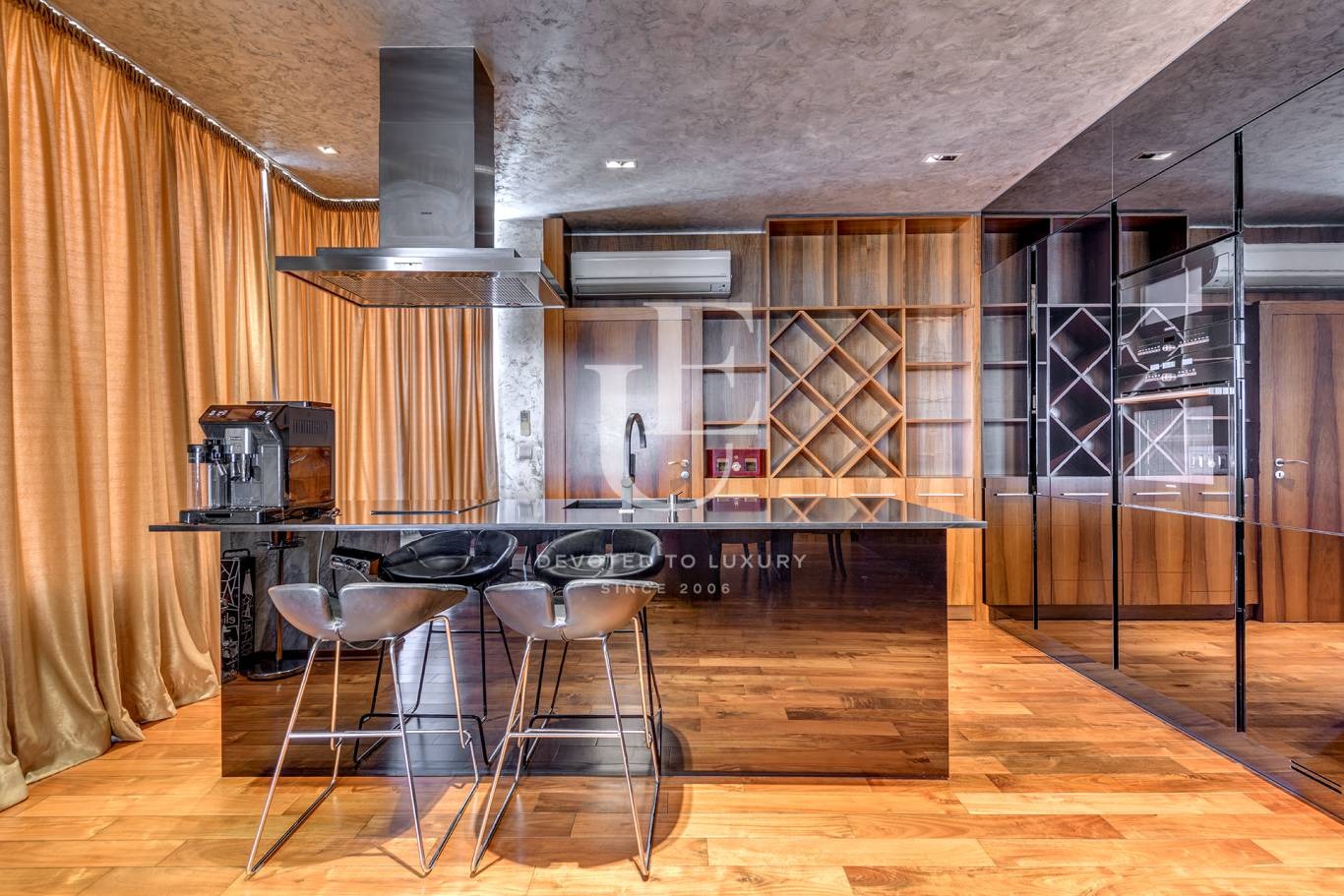 Продава 4-СТАЕН, гр. София, Кръстова вада, снимка 2 - Апартаменти - 47361272