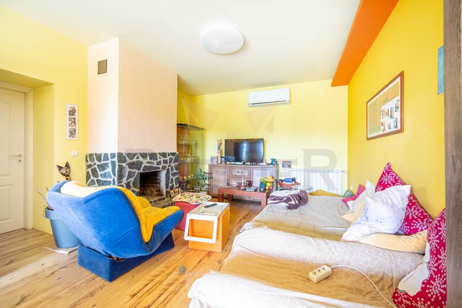 Продава КЪЩА, с. Долина, област Добрич, снимка 4 - Къщи - 53766859