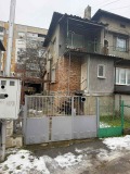 Продава ЕТАЖ ОТ КЪЩА, град Добрич, Балик • 40000 € / 78233.20 лв. • 28868546 2