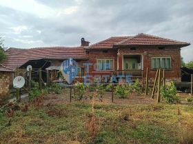 Casa Ivancha, regione Veliko Tarnovo 1