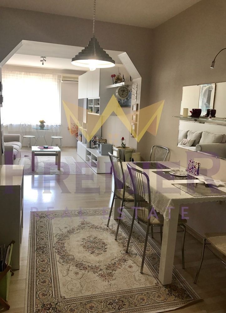 Продава 4-СТАЕН, гр. Варна, ВИНС-Червен площад, снимка 3 - Апартаменти - 53410093