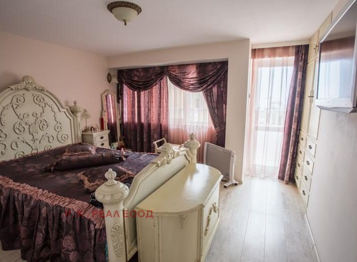 Продаја  Кућа Варна , м-т Долна Трака , 500 м2 | 30442041 - слика [9]