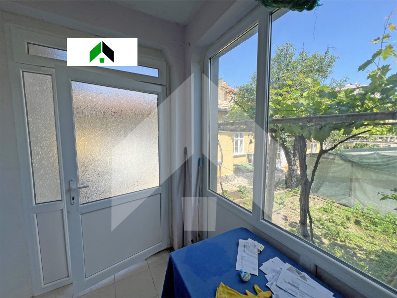 Myytävänä  Talo Shumenin alue , Novi pazar , 76 neliömetriä | 68753234 - kuva [12]