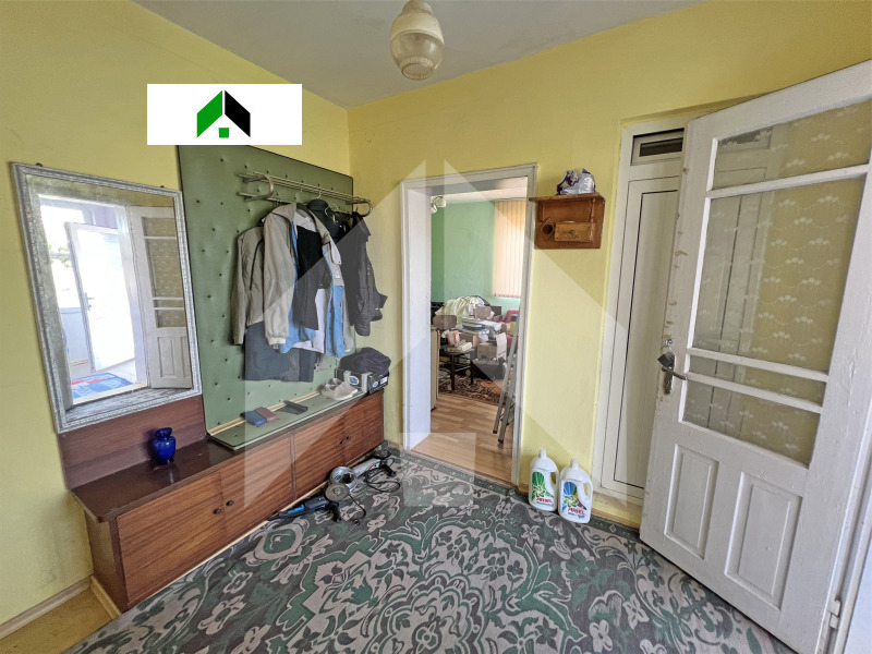 Myytävänä  Talo Shumenin alue , Novi pazar , 76 neliömetriä | 68753234 - kuva [10]