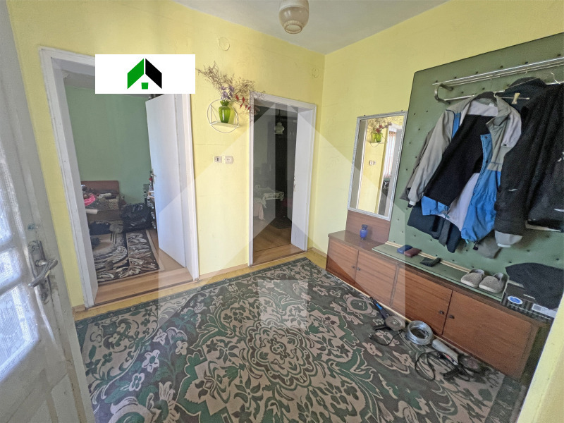 Myytävänä  Talo Shumenin alue , Novi pazar , 76 neliömetriä | 68753234 - kuva [5]