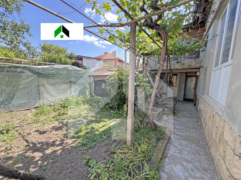 Myytävänä  Talo Shumenin alue , Novi pazar , 76 neliömetriä | 68753234 - kuva [16]