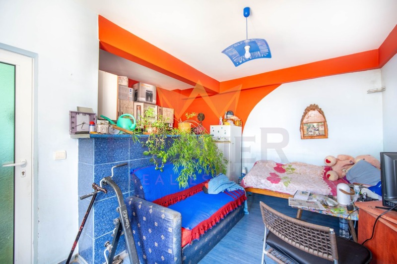 Продава  Къща област Добрич , гр. Каварна , 171 кв.м | 88534649 - изображение [11]