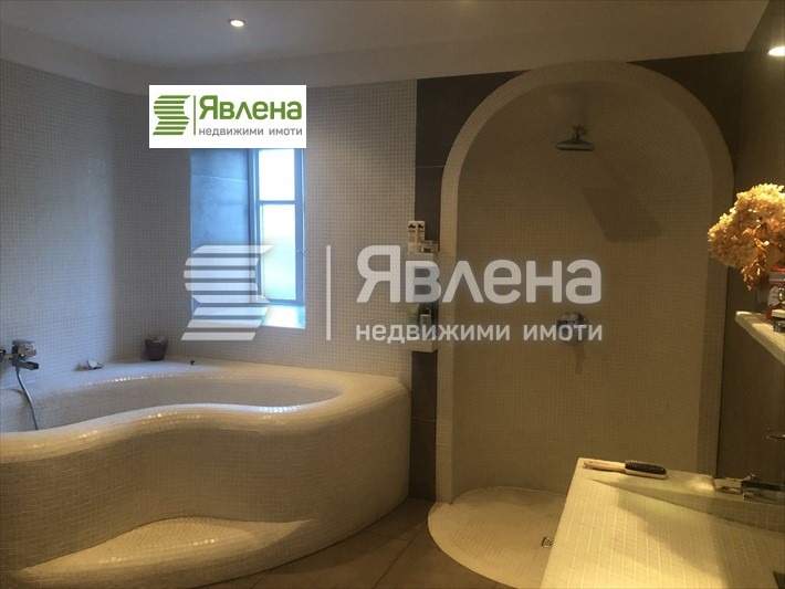 Продава  Къща област Търговище , с. Буховци , 1140 кв.м | 25408866 - изображение [5]