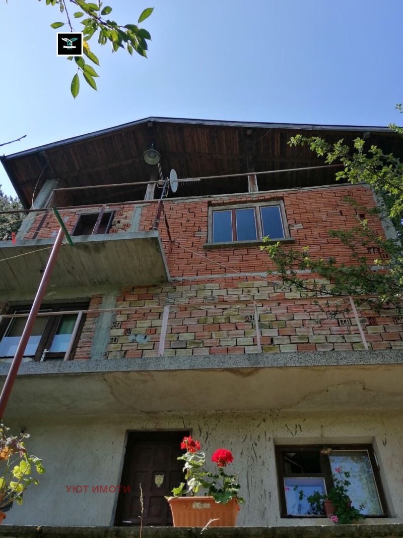 Продава ВИЛА, с. Макоцево, област София област, снимка 6 - Вили - 52975575