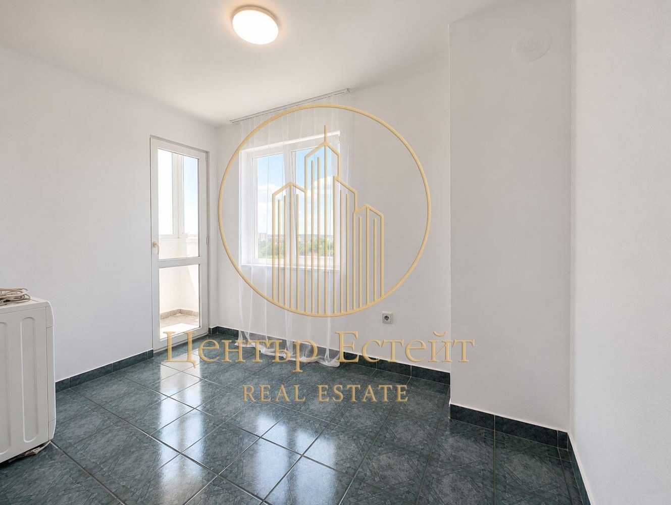 Продава 3-СТАЕН, гр. Плевен, Дружба 3, снимка 4 - Апартаменти - 55528300