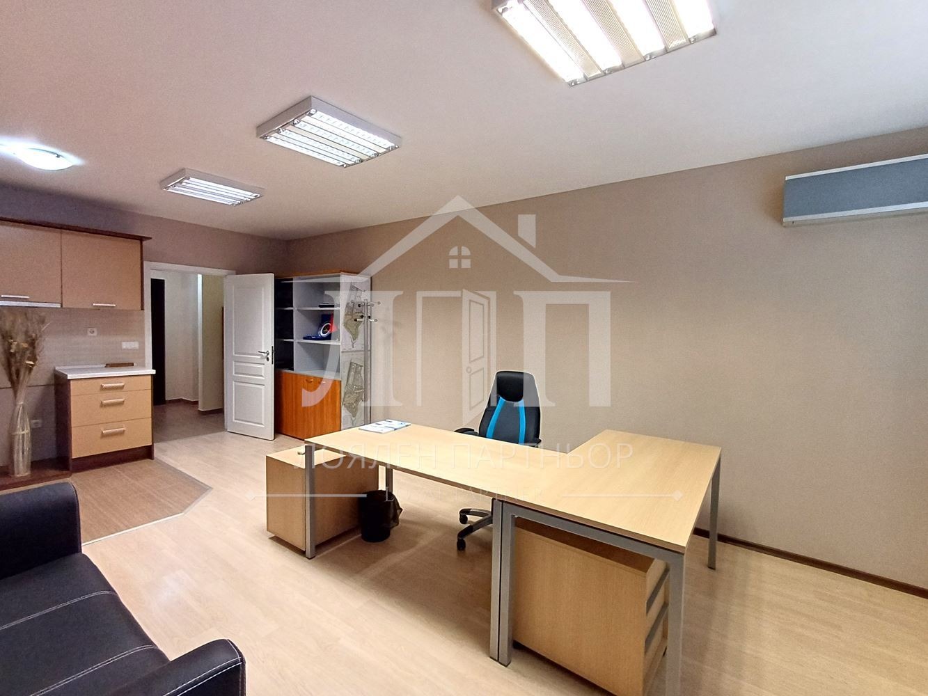 Продава ОФИС, гр. Стара Загора, Железник - център, снимка 3 - Офиси - 54054564