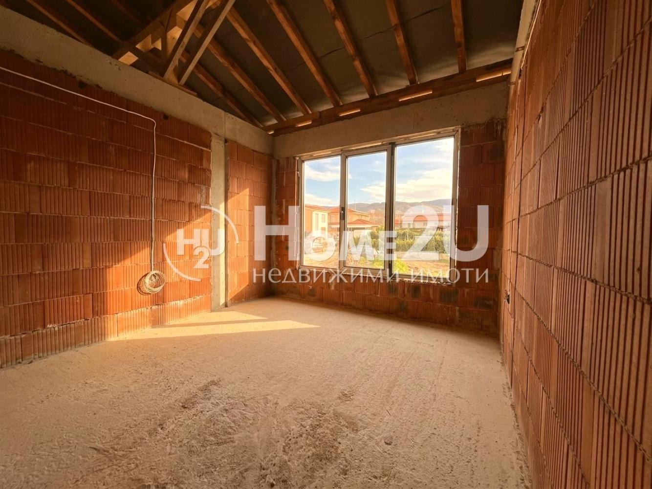 Продава КЪЩА, с. Белащица, област Пловдив, снимка 7 - Къщи - 54032304