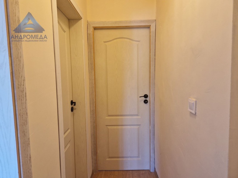 Te koop  2 slaapkamers Pleven , Storgozija , 80 m² | 18330812 - afbeelding [11]