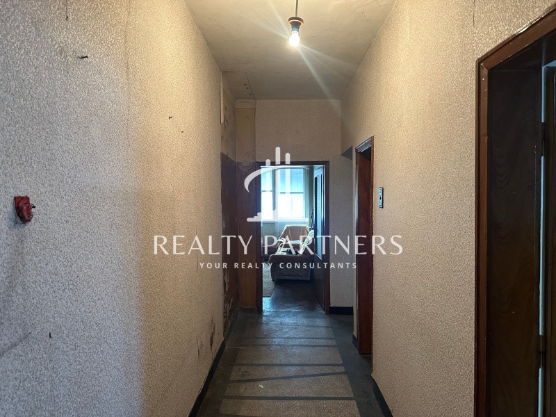 Продава  3-стаен град Перник , Център , 102 кв.м | 85371301 - изображение [9]